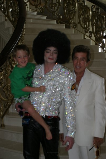 5440_1021133267194_1791068531_43608_7280358_n