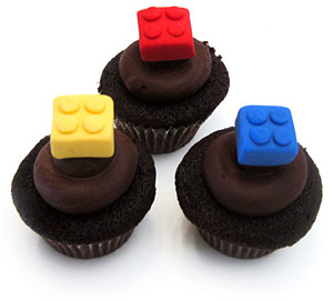 lego_cup_cakes